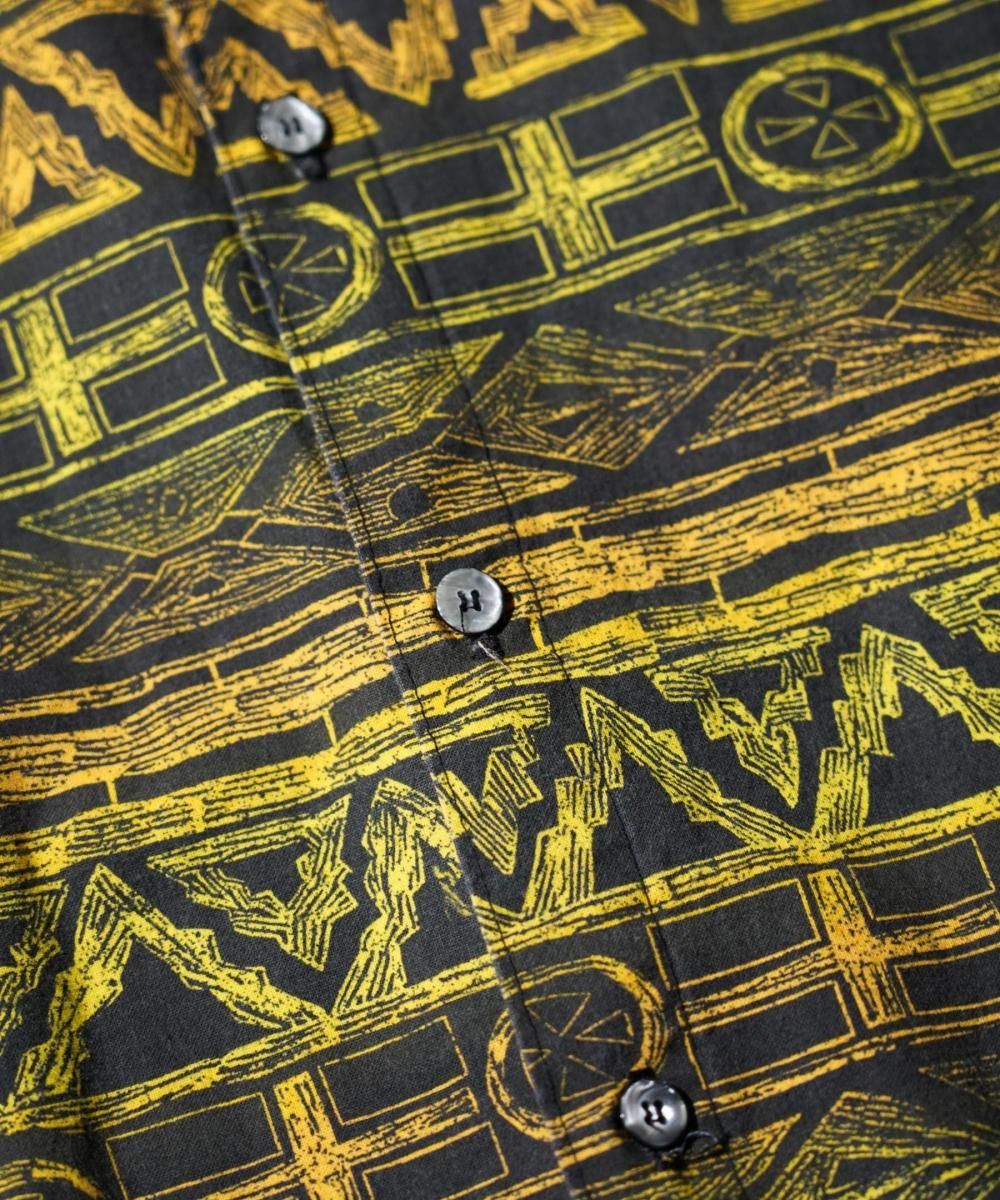 OLD / TRIBAL PATTERN SHORT SLEEVE SHIRT MADE IN USA