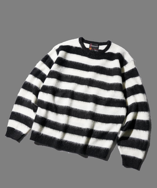 BORDER SHAGGY CREW SWEATER