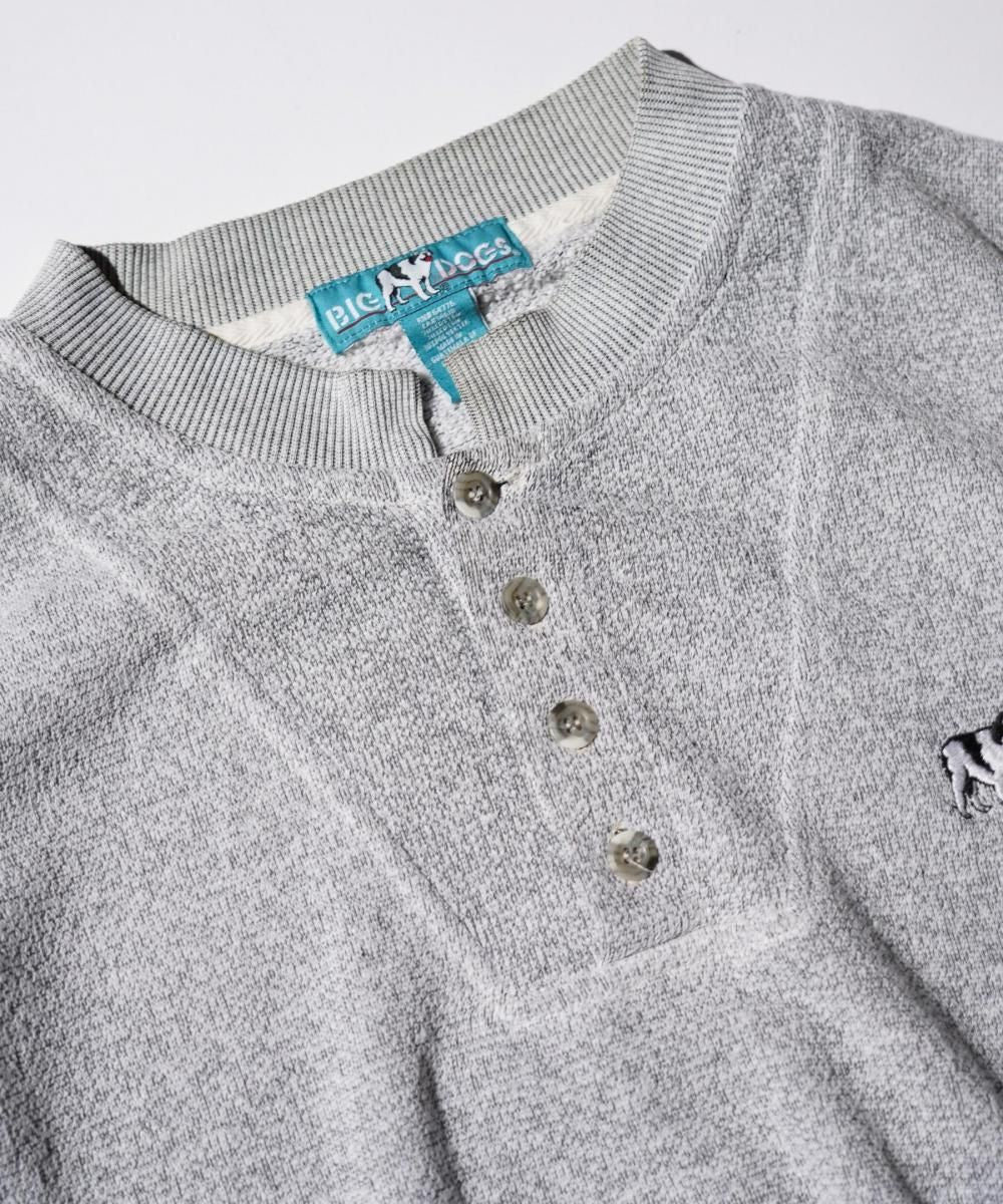 OLD / BIG DOG HEATHERED PILE KNIT HENLEY SWEATSHIRT