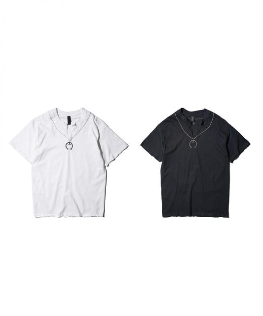 NAJA PENDANT EMBROIDERY SS TEE